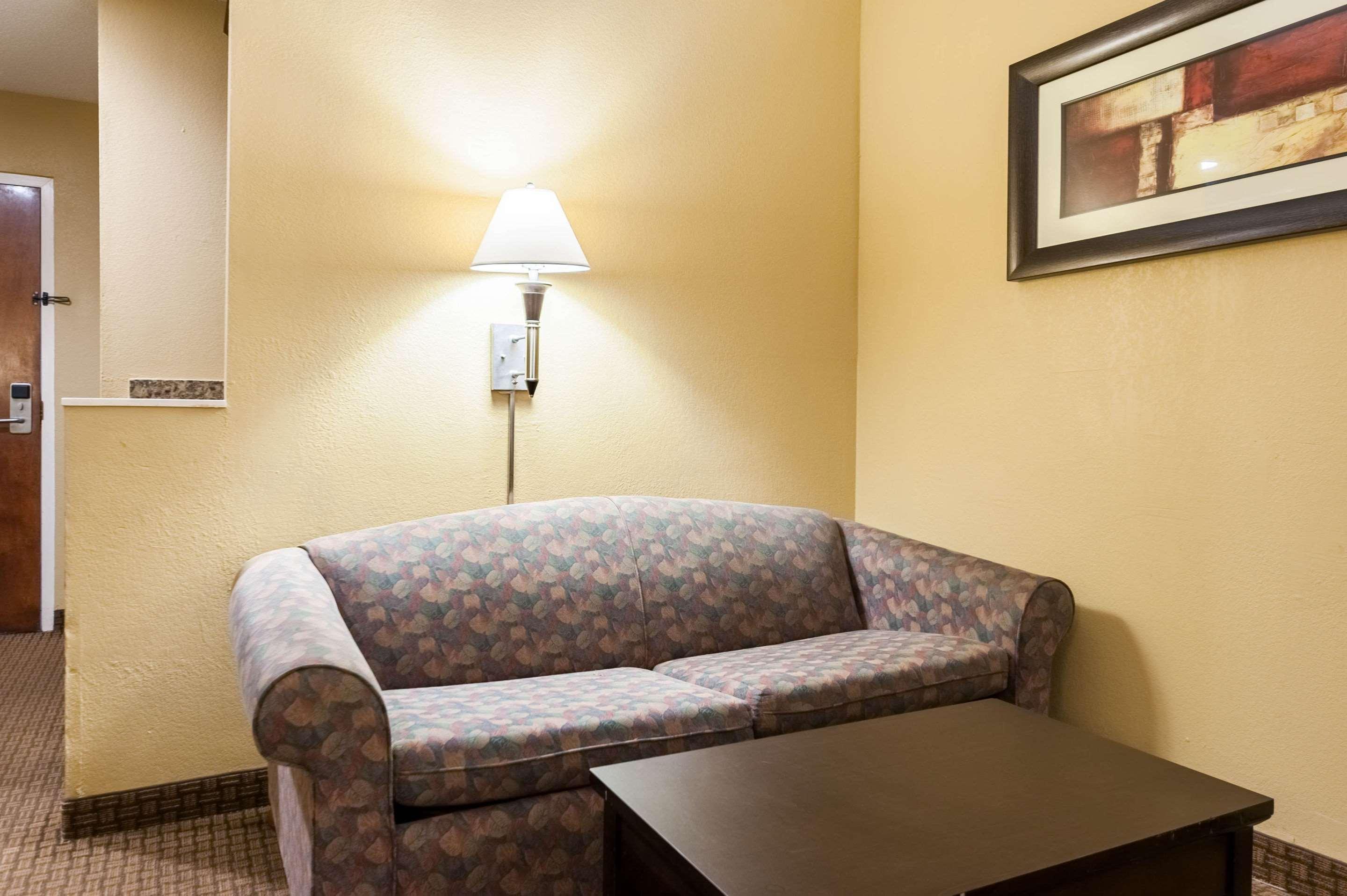 Quality Inn And Suites Lafayette Esterno foto