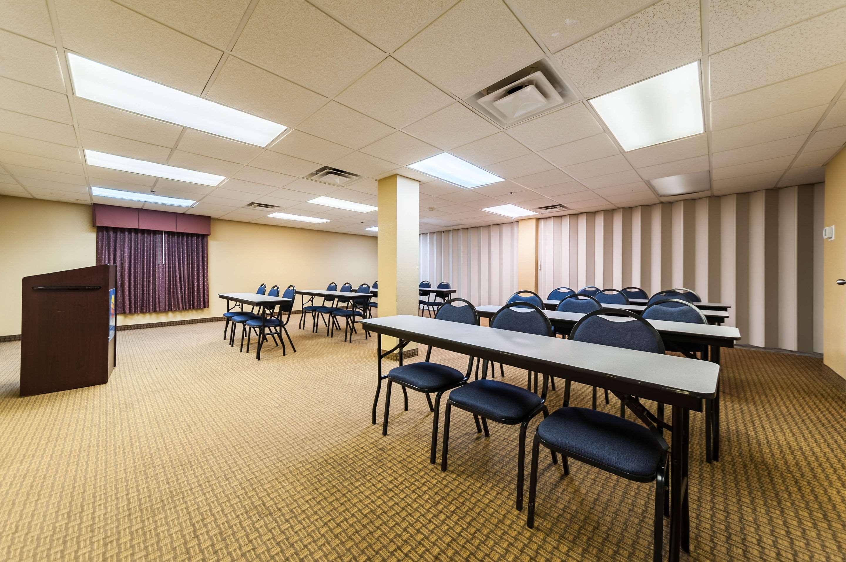 Quality Inn & Suites Lafayette Esterno foto