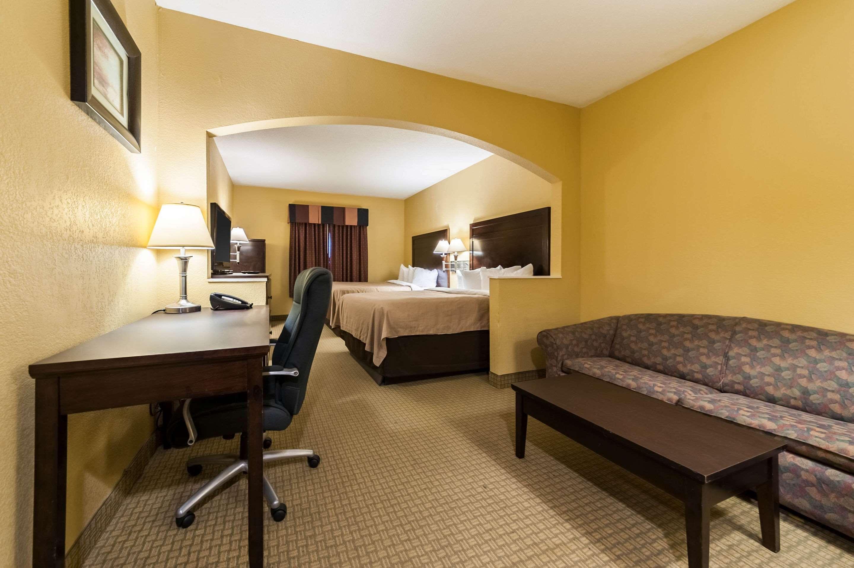 Quality Inn And Suites Lafayette Esterno foto