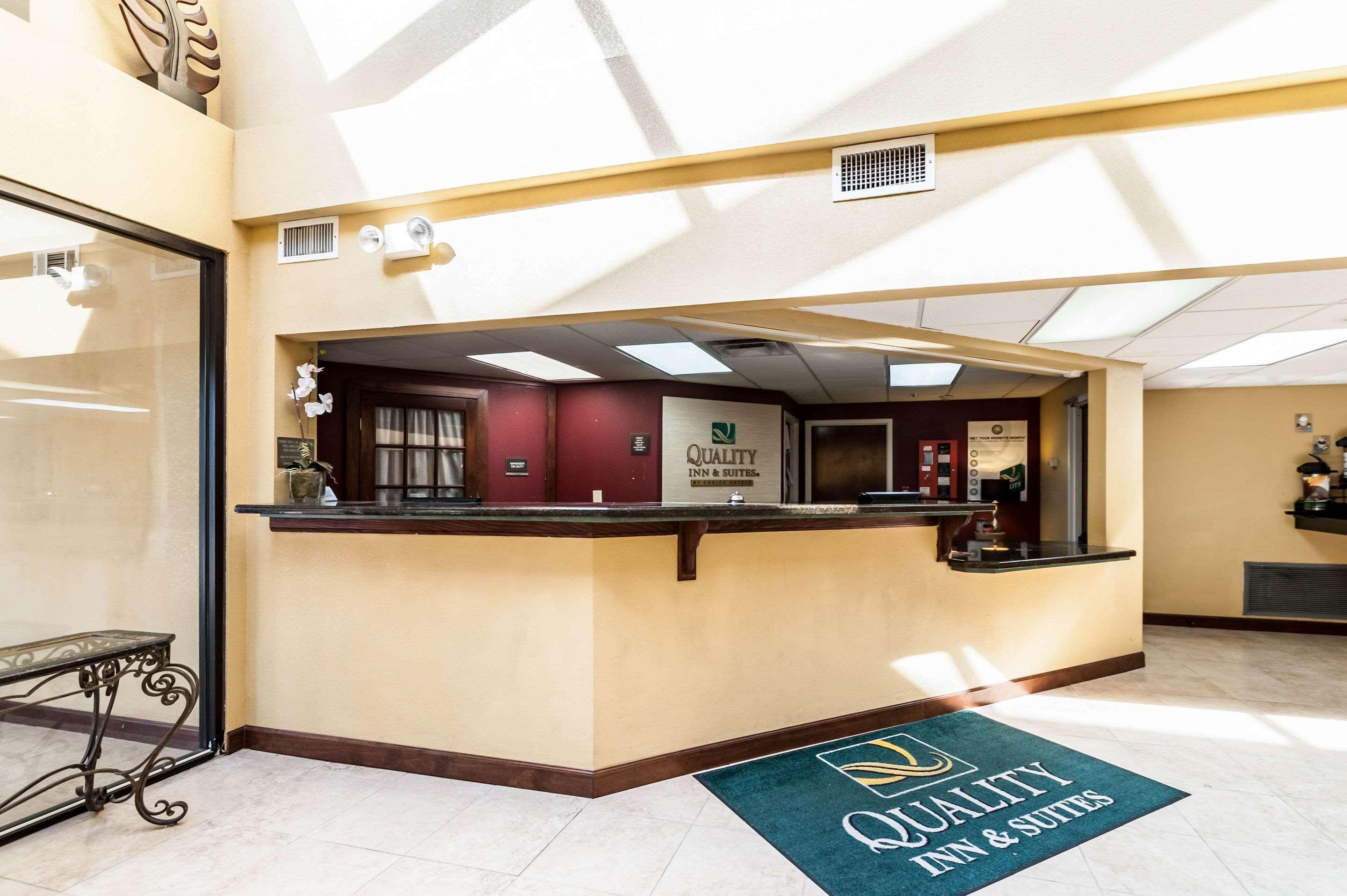 Quality Inn & Suites Lafayette Esterno foto