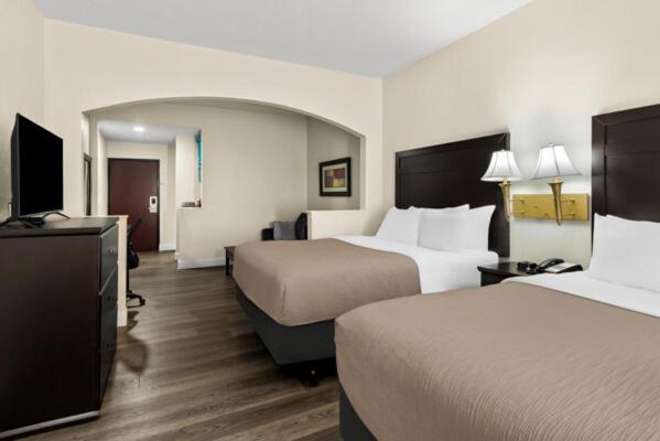 Quality Inn And Suites Lafayette Esterno foto