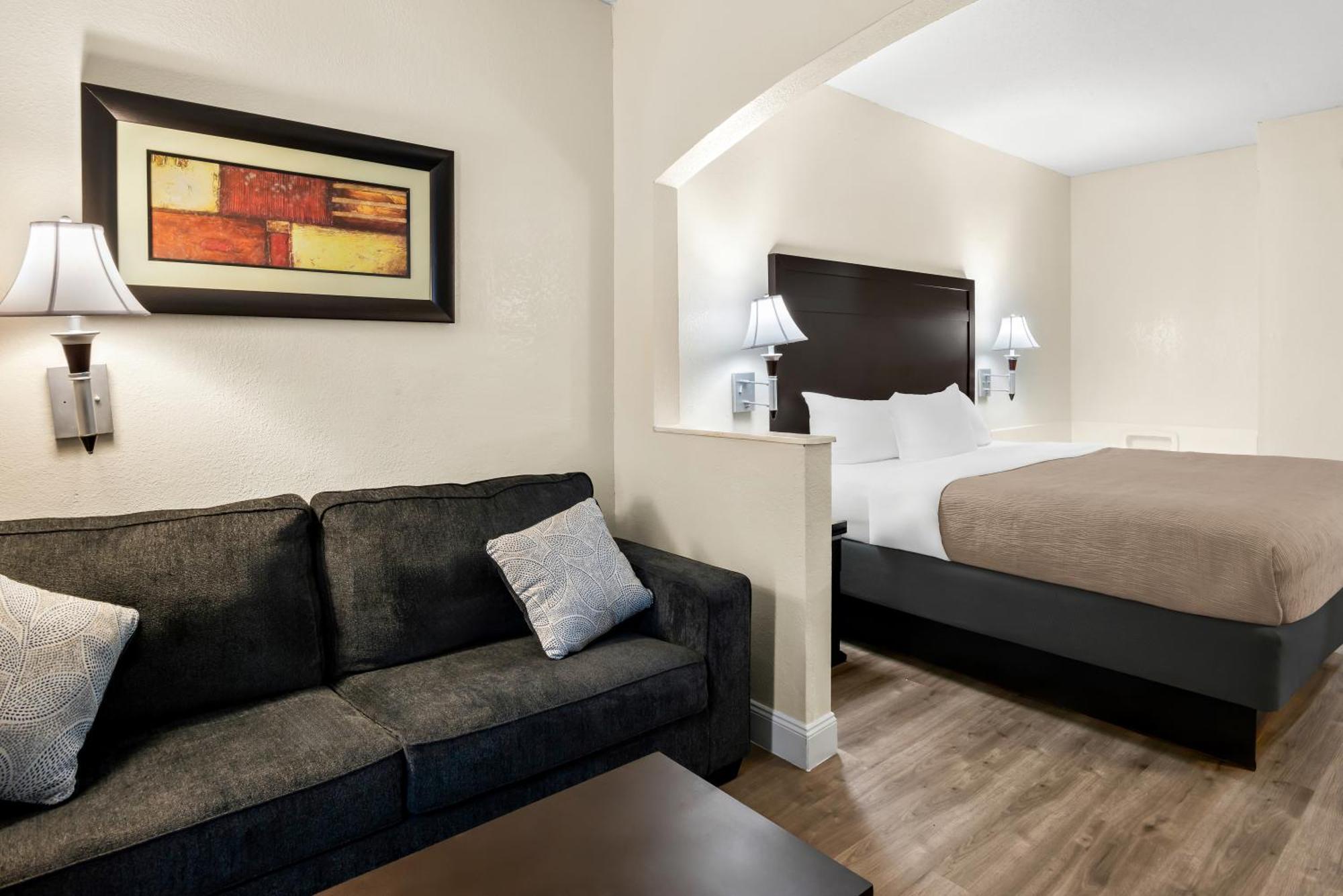Quality Inn & Suites Lafayette Esterno foto