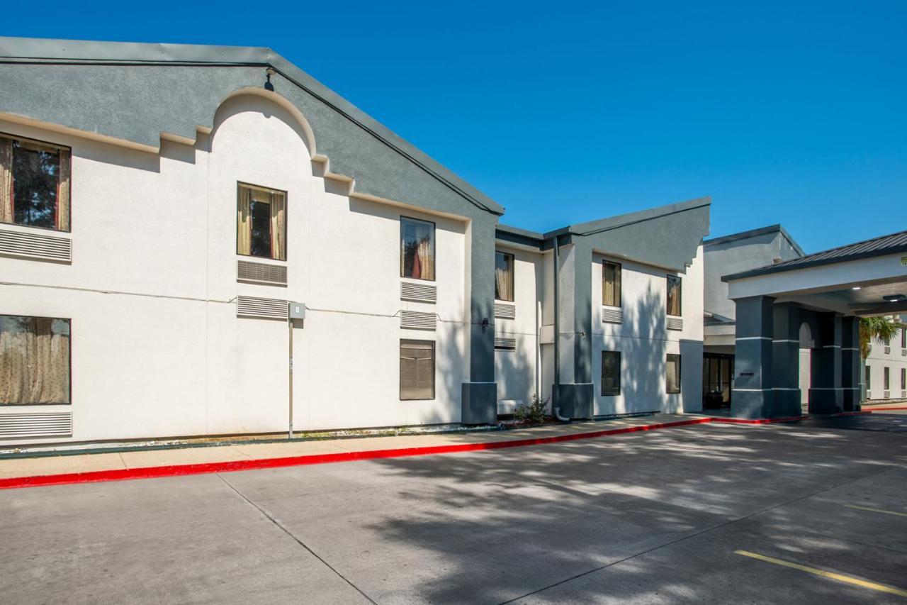 Quality Inn & Suites Lafayette Esterno foto