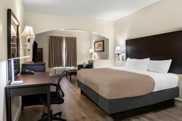 Quality Inn & Suites Lafayette Esterno foto