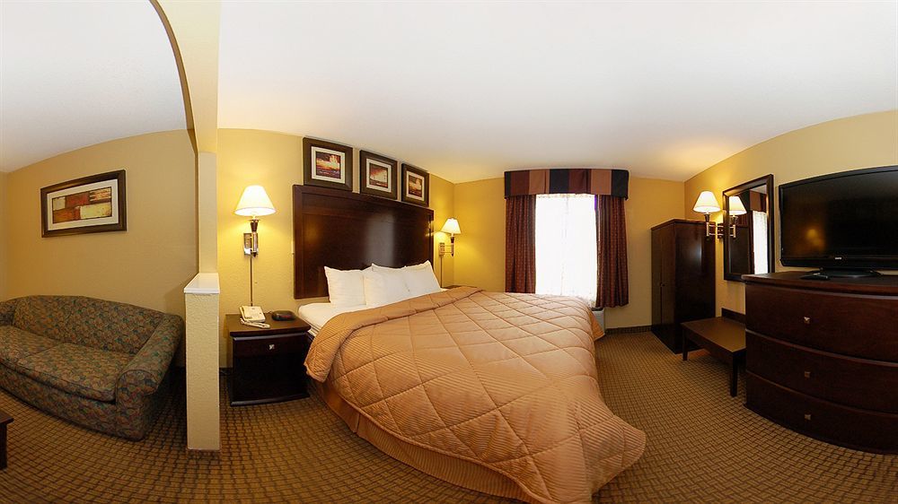 Quality Inn & Suites Lafayette Esterno foto